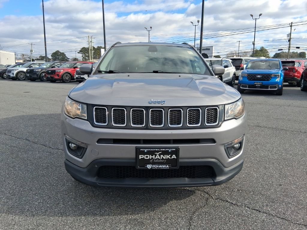Used 2018 Jeep Compass Latitude w/ Popular Equipment Group image 2