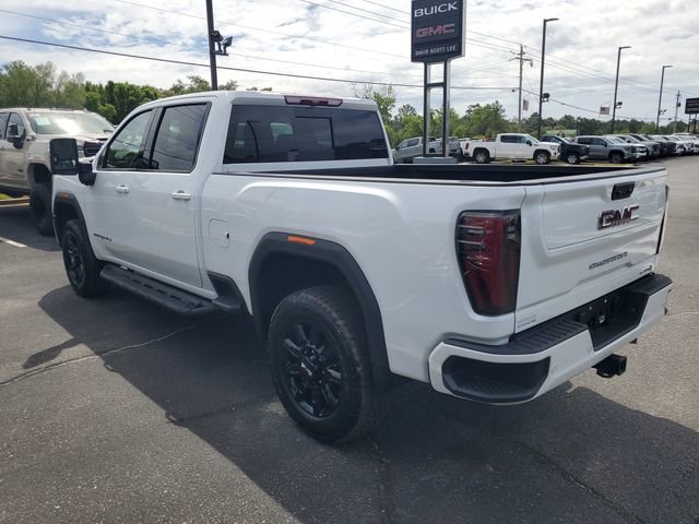 Used 2026 GMC Sierra 2500 AT4 image 3