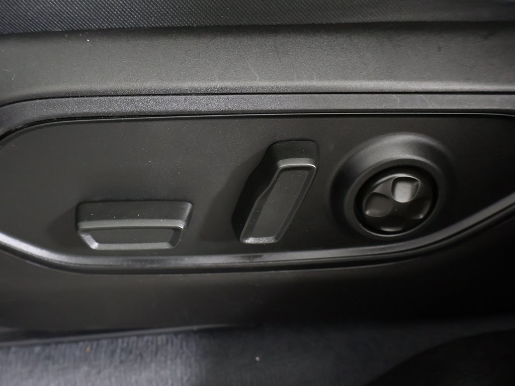 Used 2023 Jeep Grand Cherokee L Overland AWD/4WD image 38