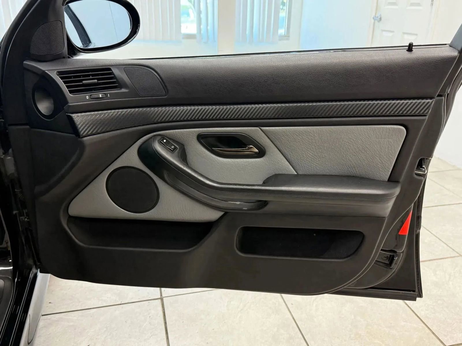 Used 2000 BMW M5 image 22