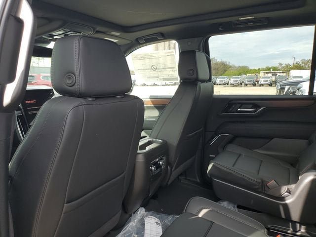 New 2026 GMC Yukon XL Denali w/ Sun & Power Step Package image 10