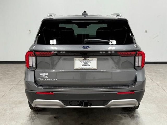 Used 2026 Ford Explorer Platinum RWD image 10