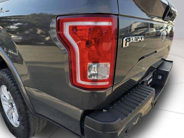 Used 2016 Ford F150 XLT w/ Equipment Group 302A Luxury AWD/4WD image 18