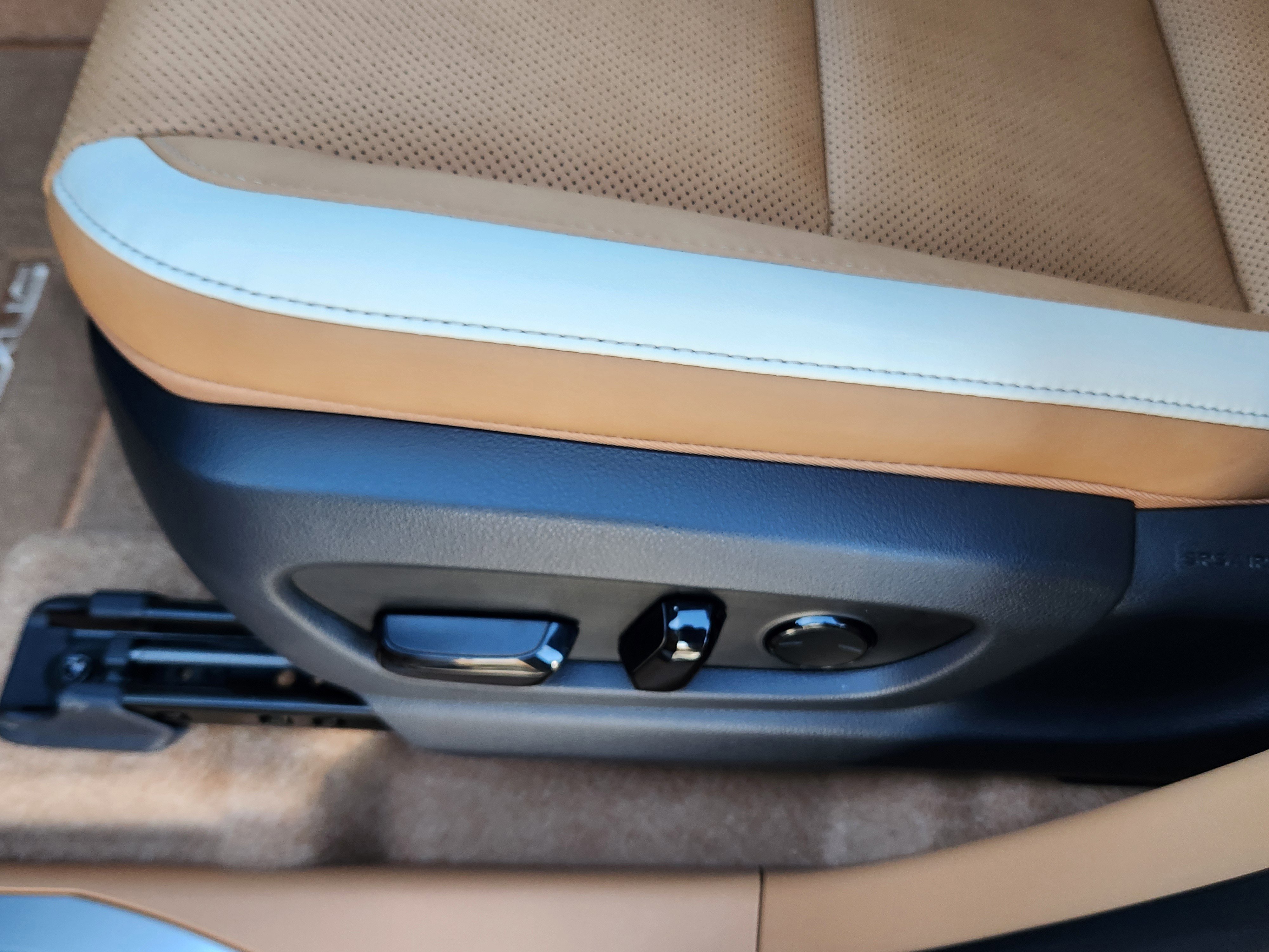 New 2026 Lexus RZ 450e AWD image 17