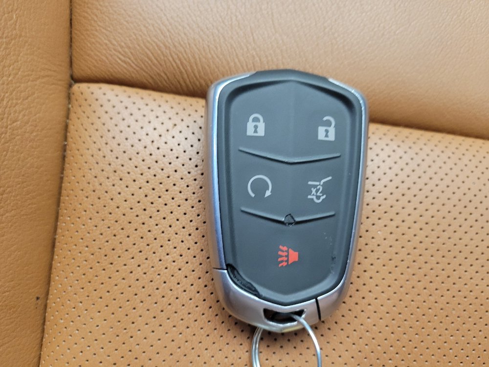 Used 2019 Cadillac XT4 Sport AWD/4WD image 32