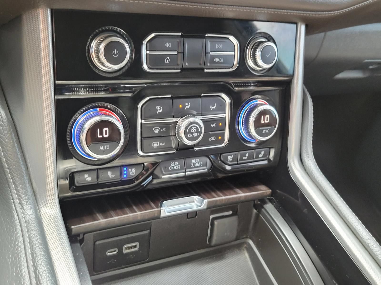 Used 2021 GMC Yukon Denali AWD/4WD image 30
