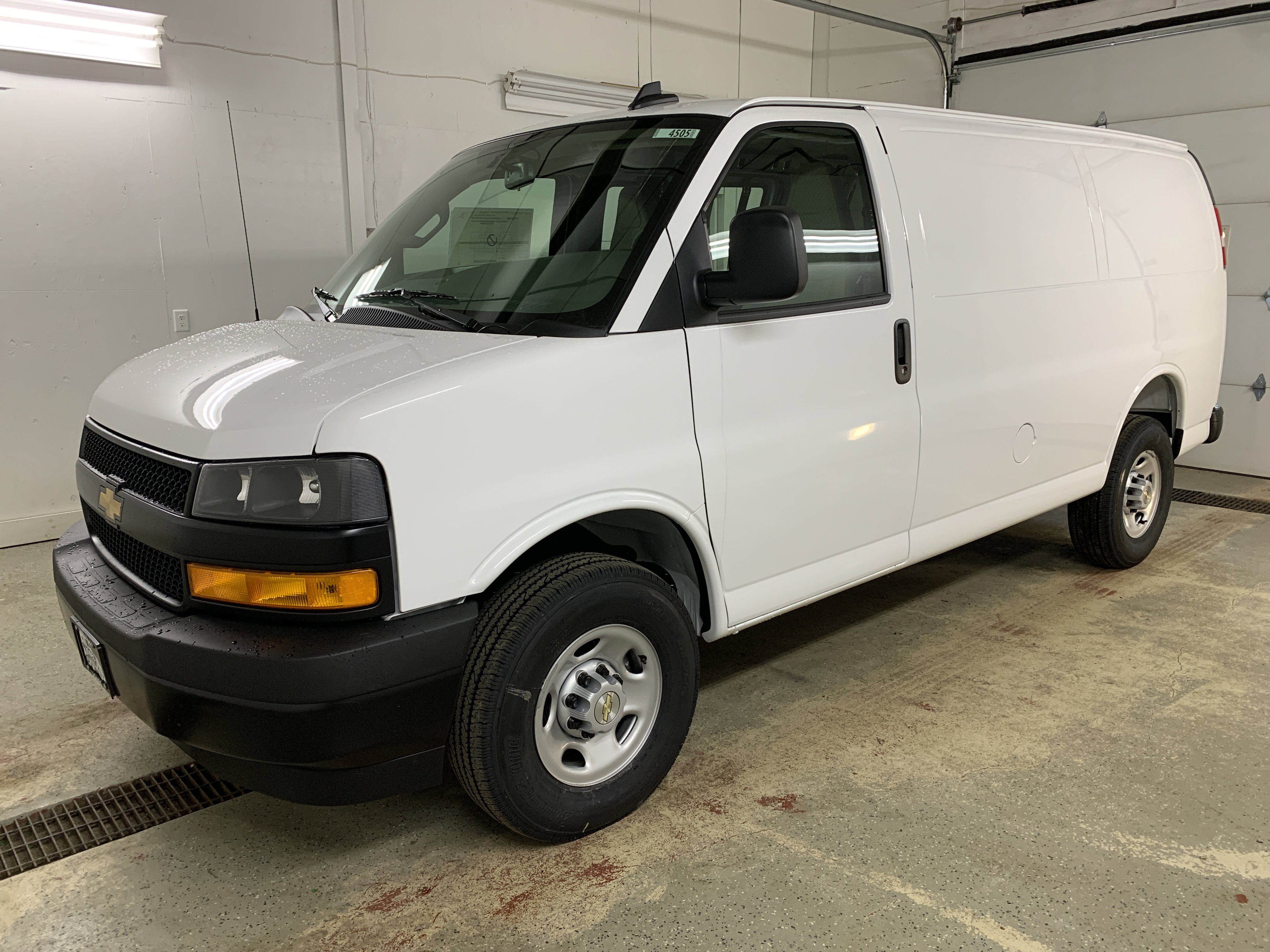 New 2025 Chevrolet Express 2500 image 3