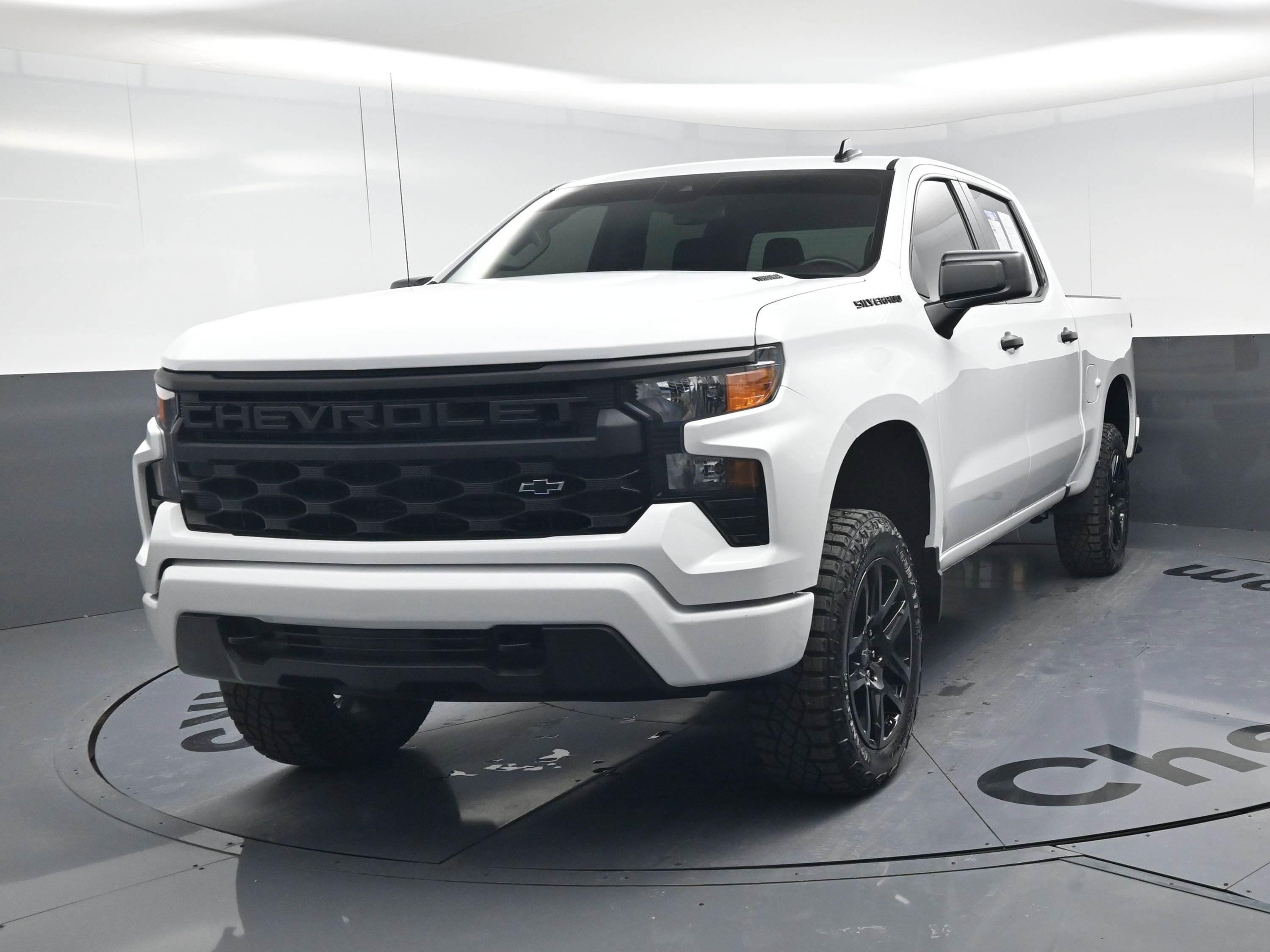 Certified 2025 Chevrolet Silverado 1500 Custom w/ Turbomax Blackout Package image 11