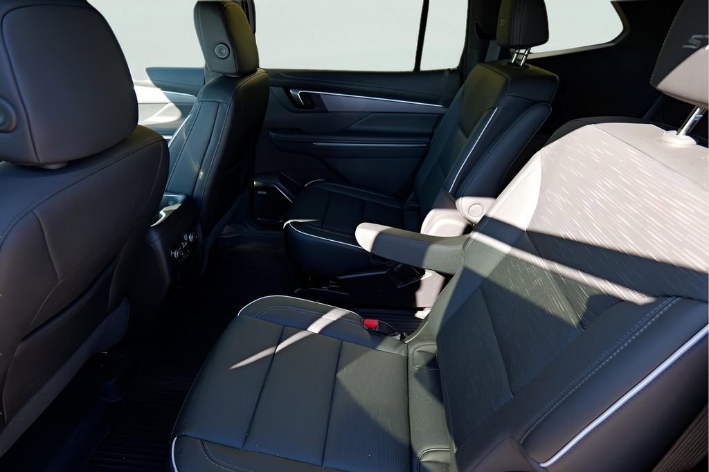 New 2026 Buick Enclave Sport Touring w/ Super Cruise Package image 16