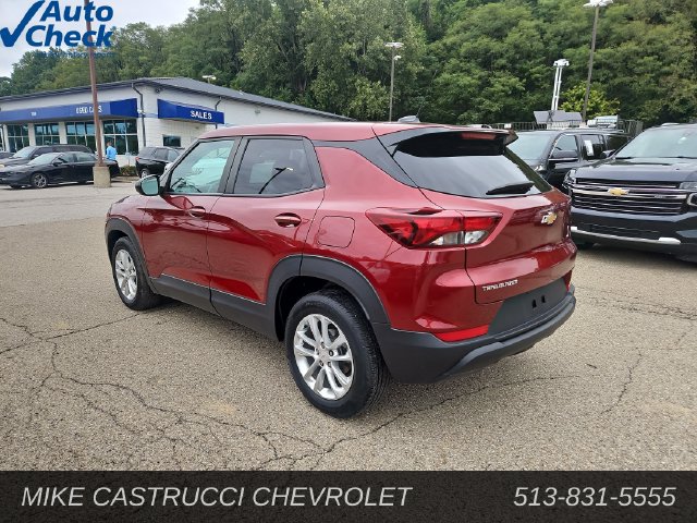 Used 2024 Chevrolet TrailBlazer LS w/ LS Convenience Package FWD image 3