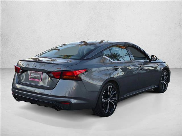 Used 2024 Nissan Altima 2.5 SR FWD image 5