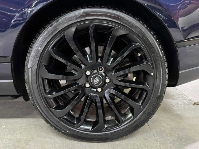 Used 2017 Land Rover Range Rover Autobiography image 80