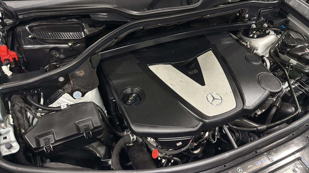 Used 2012 Mercedes-Benz GL 320 BlueTEC 4MATIC image 41