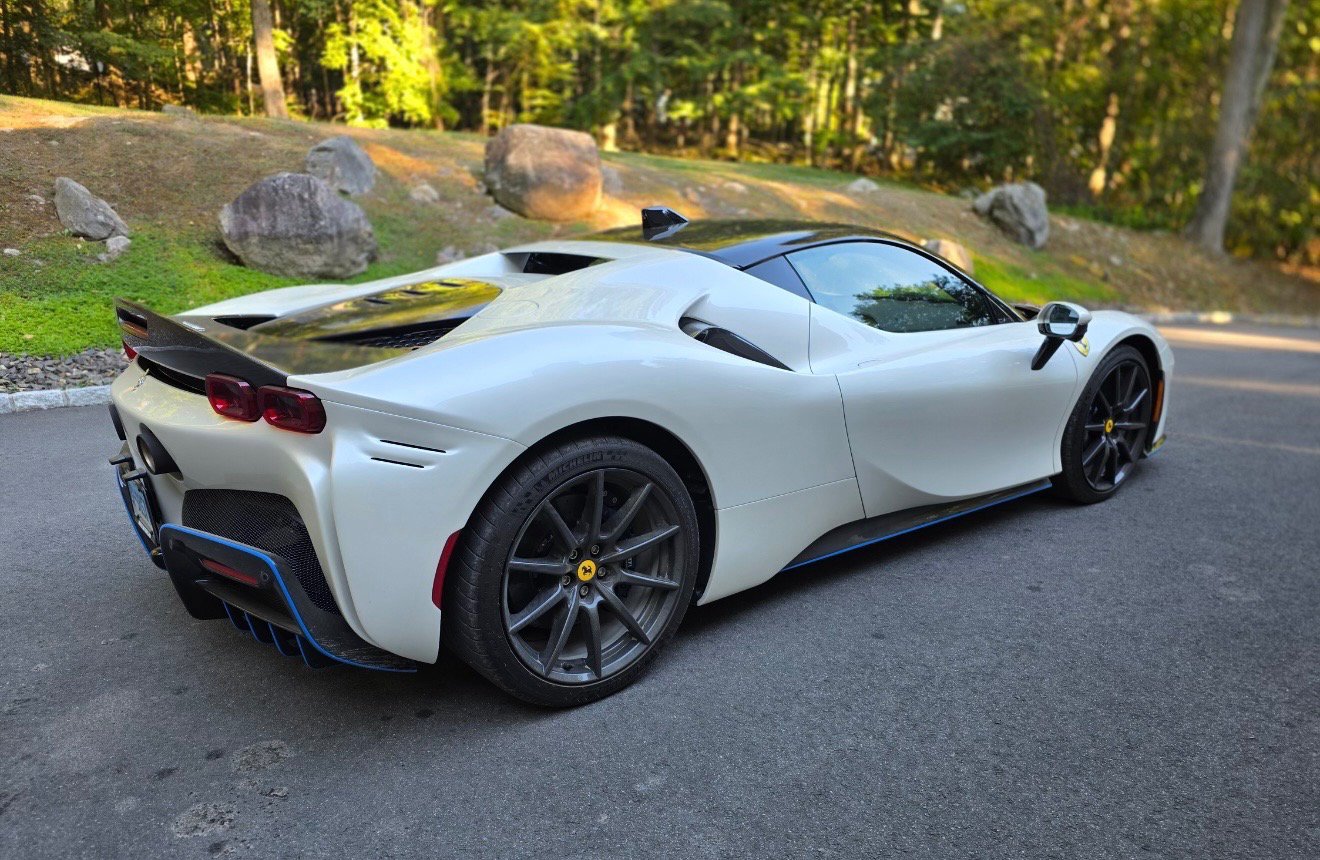 Used 2023 Ferrari SF90 Stradale AWD/4WD image 3