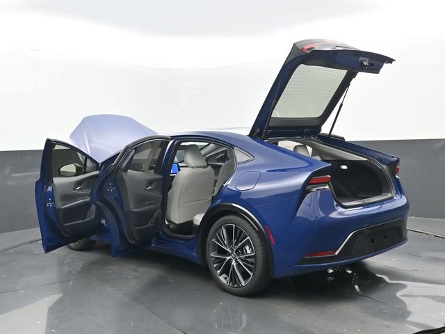 New 2026 Toyota Prius XLE image 3