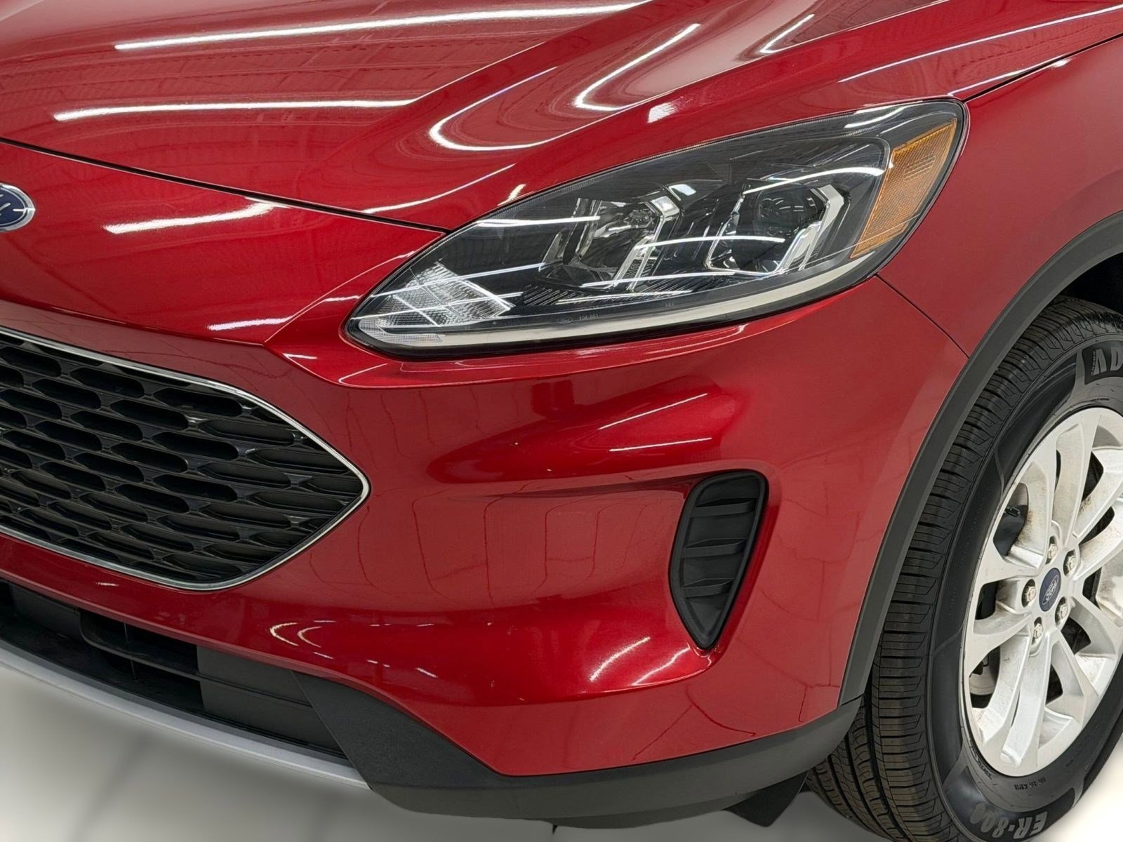 Used 2022 Ford Escape SE image 9