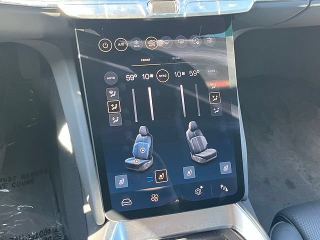 Used 2025 Lucid Air Touring AWD/4WD image 13
