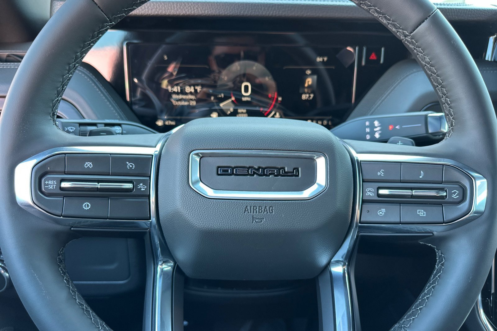 New 2026 GMC Yukon XL Denali image 23