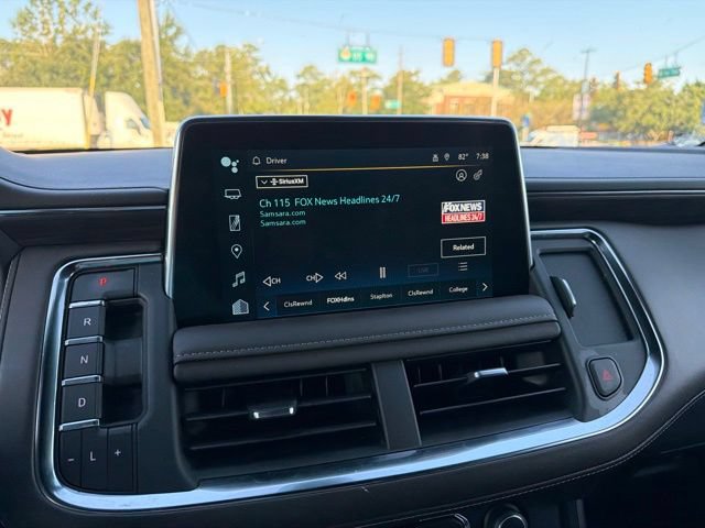 Used 2022 Chevrolet Tahoe LT w/ Luxury Package RWD image 15