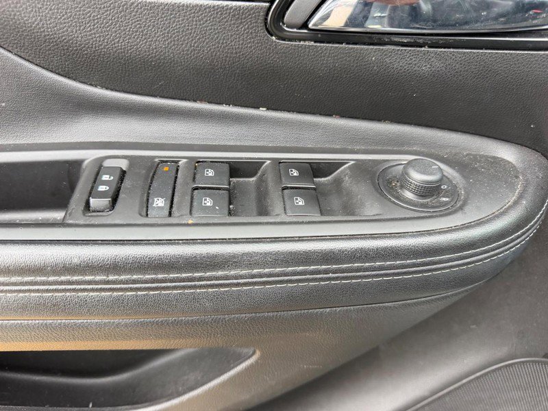 Used 2019 Buick Encore Preferred FWD image 17