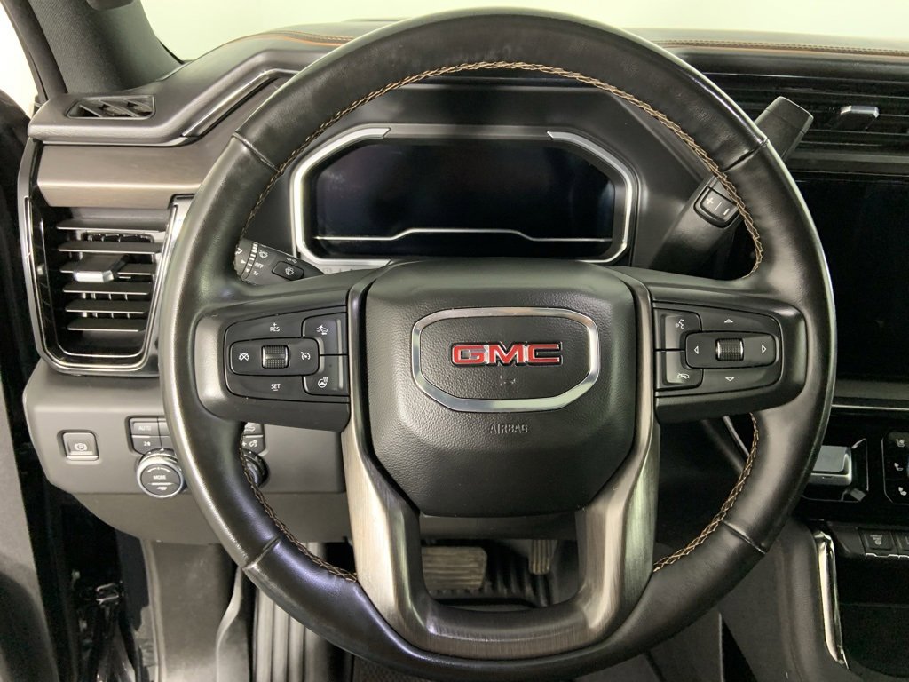 Used 2024 GMC Sierra 2500 AT4 w/ AT4 Premium Plus Package image 11