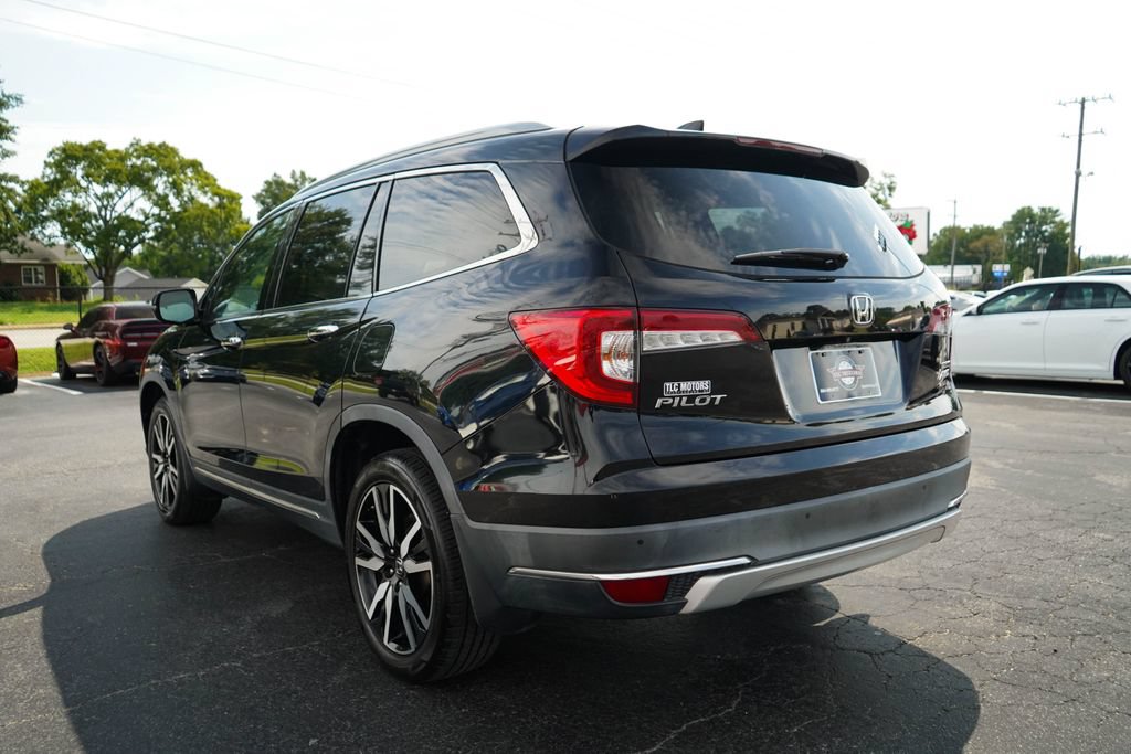 Used 2019 Honda Pilot Touring image 3