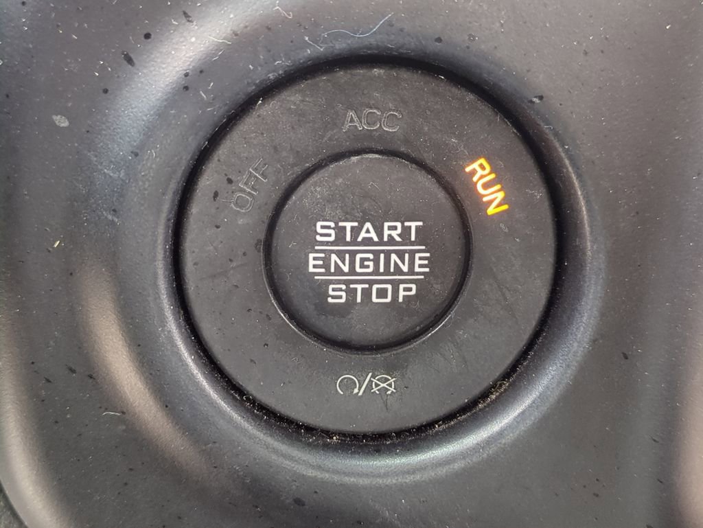 Used 2022 Jeep Wrangler Unlimited Sport w/ Xtreme Recon 35" Tire Package image 32