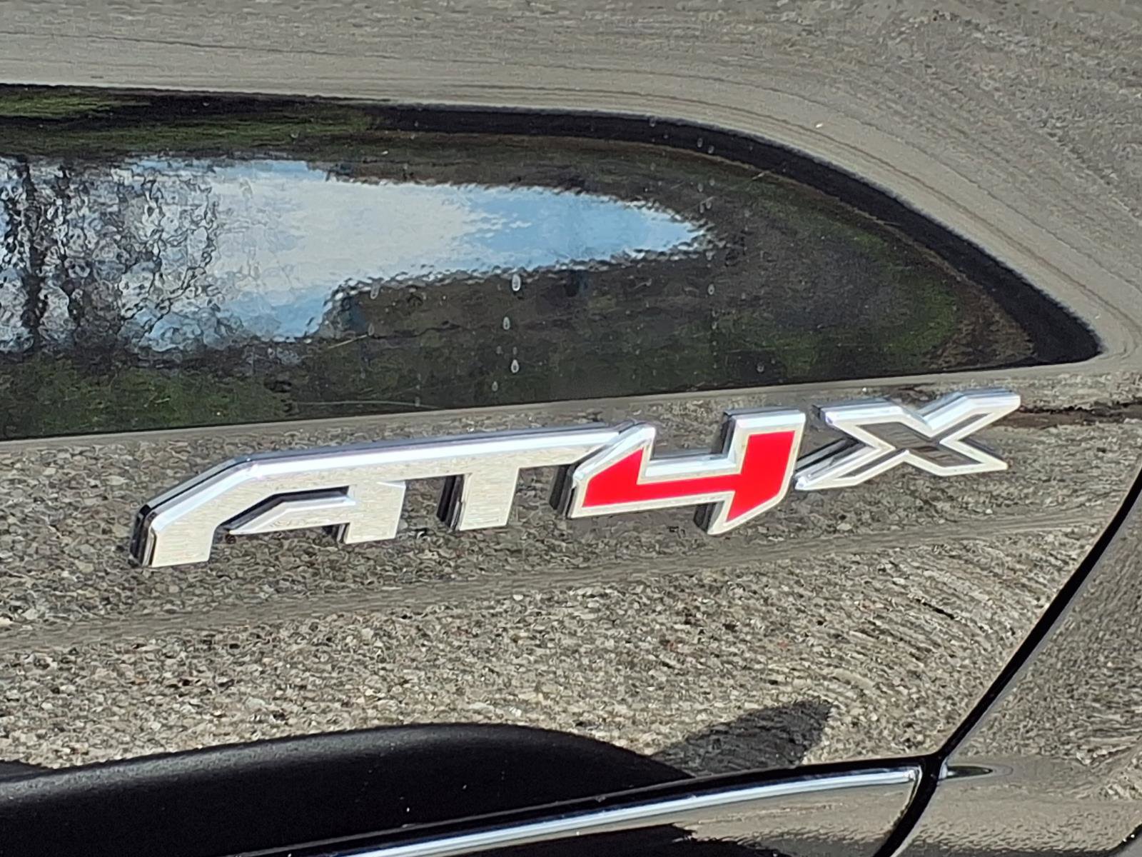 Used 2024 GMC Canyon AT4X image 32