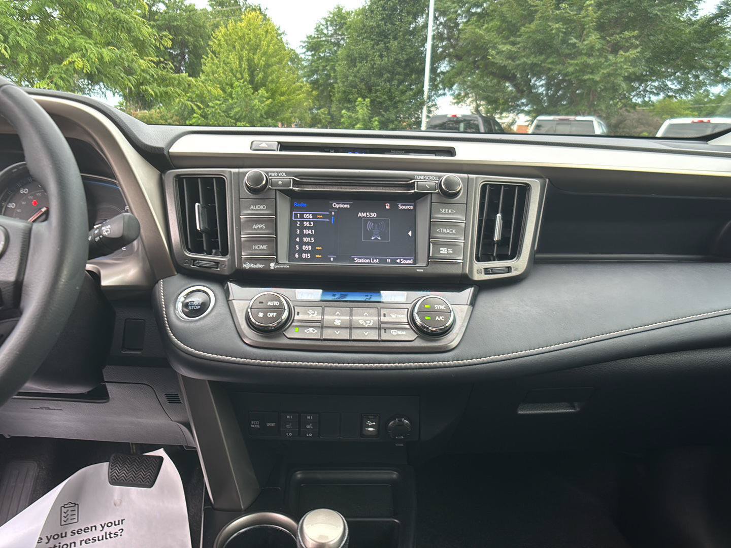 Used 2015 Toyota RAV4 Limited w/ Technology Package AWD/4WD image 31