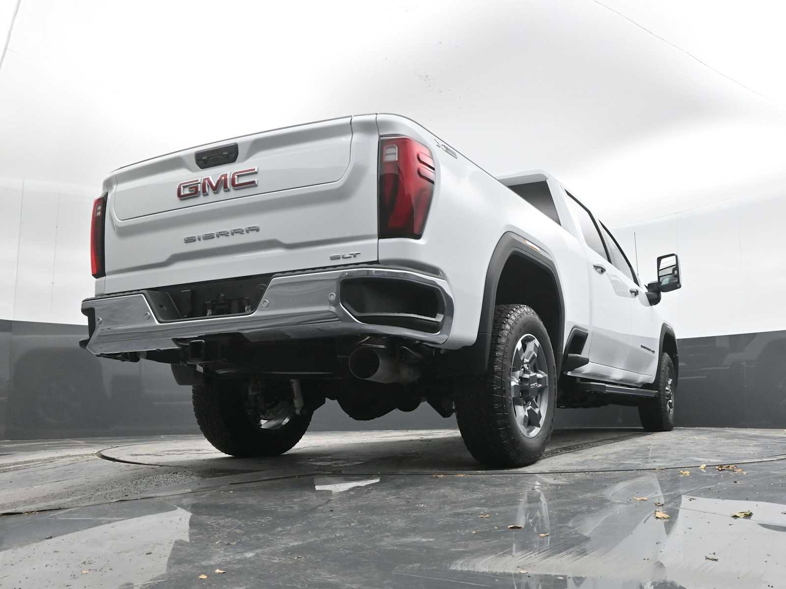 New 2026 GMC Sierra 2500 SLT w/ SLT Premium Package image 52