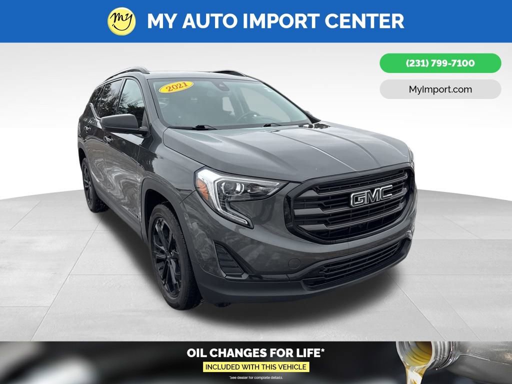 Used 2021 GMC Terrain SLE w/ Driver Convenience Package image 1