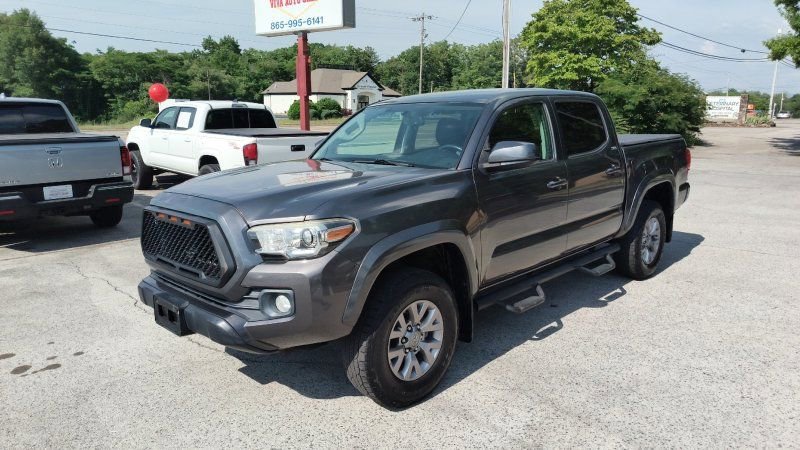 Used 2017 Toyota Tacoma SR5