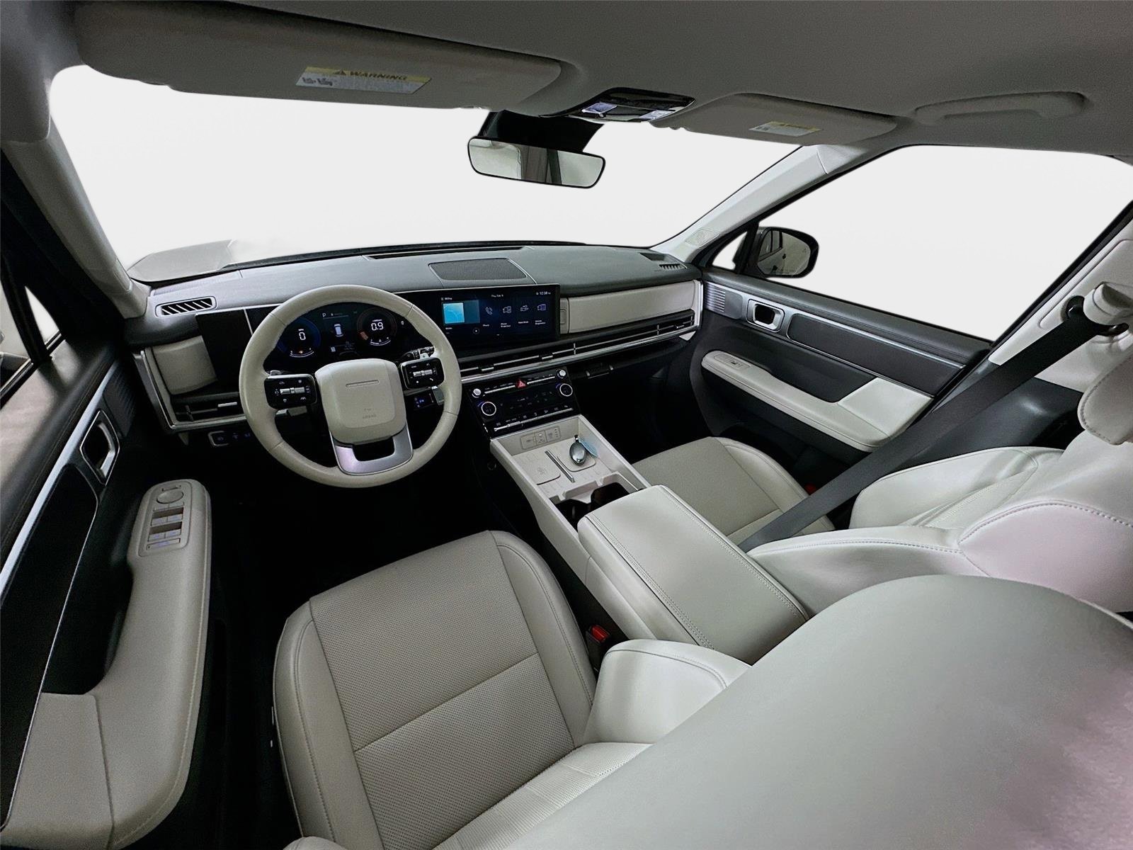 Used 2025 Hyundai Santa Fe SEL image 15