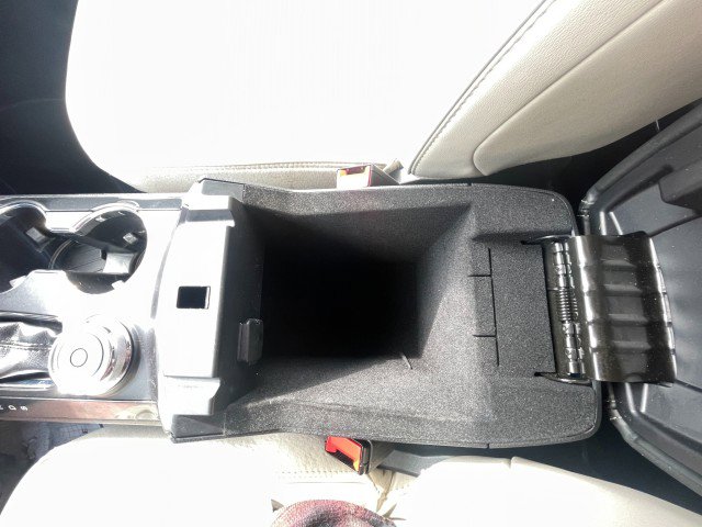 Used 2019 Ford Explorer Platinum image 41