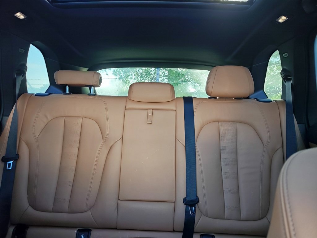 Used 2022 BMW X5 xDrive45e w/ M Sport Package AWD/4WD image 13