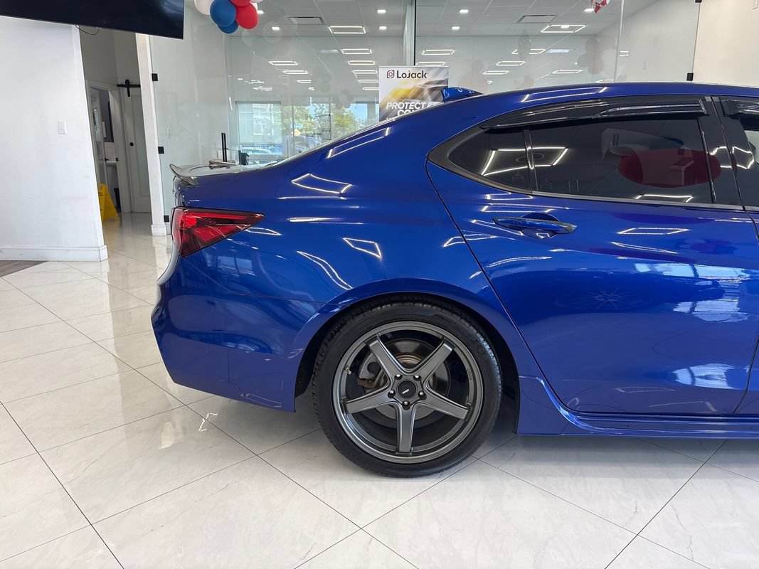 Used 2018 Acura TLX V6 w/ Technology & A-SPEC Pkg FWD image 8