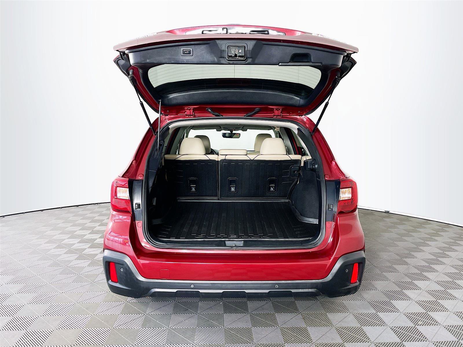 Used 2019 Subaru Outback 2.5i Limited AWD/4WD image 30