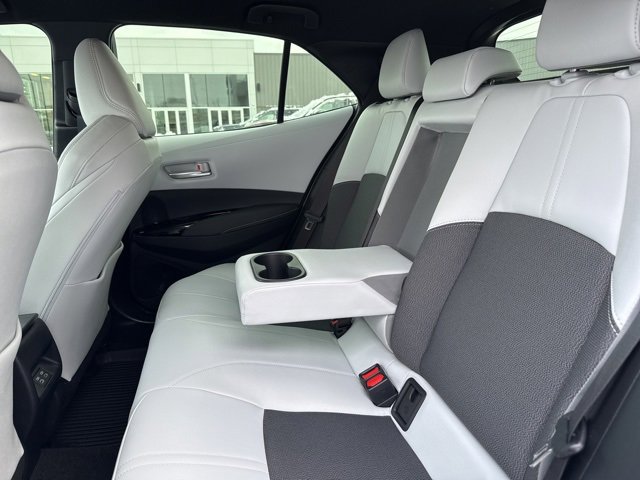 Certified 2025 Toyota Corolla XSE image 30