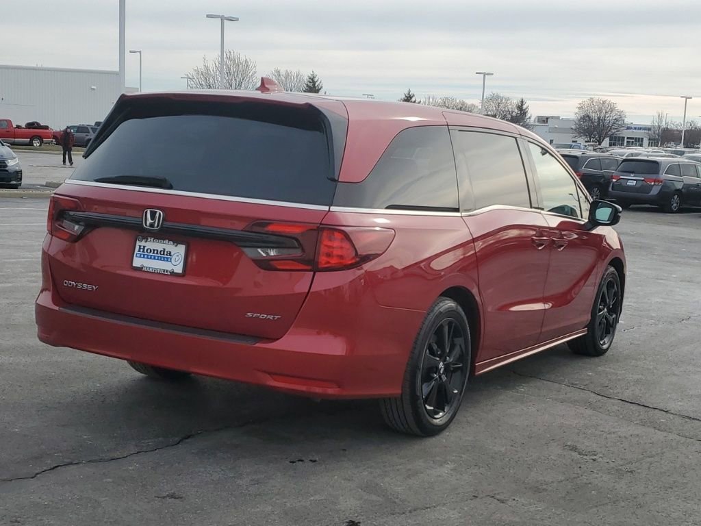 Certified 2023 Honda Odyssey Sport image 10