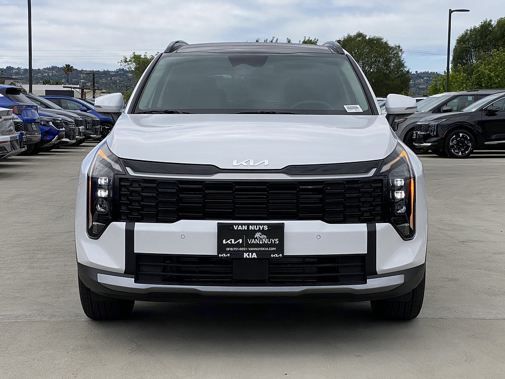 New 2026 Kia Sportage EX w/ EX Panorama Roof Package FWD image 9