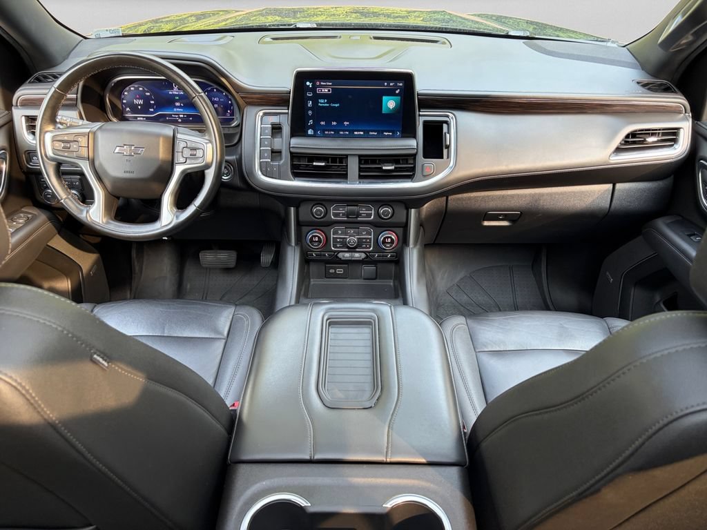 Used 2024 Chevrolet Suburban Z71 AWD/4WD image 23