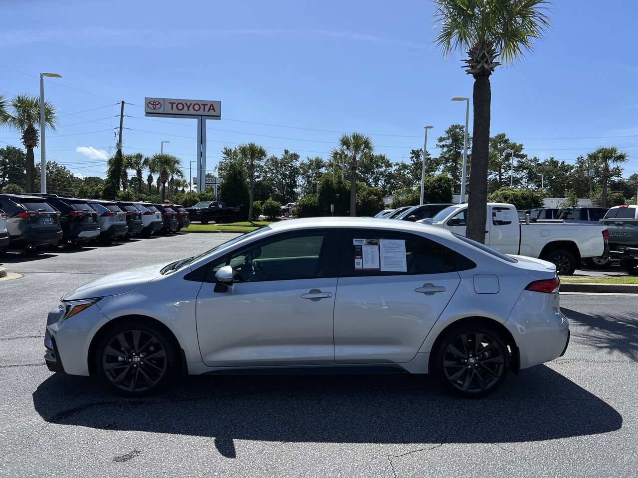Used 2026 Toyota Corolla SE FWD image 7