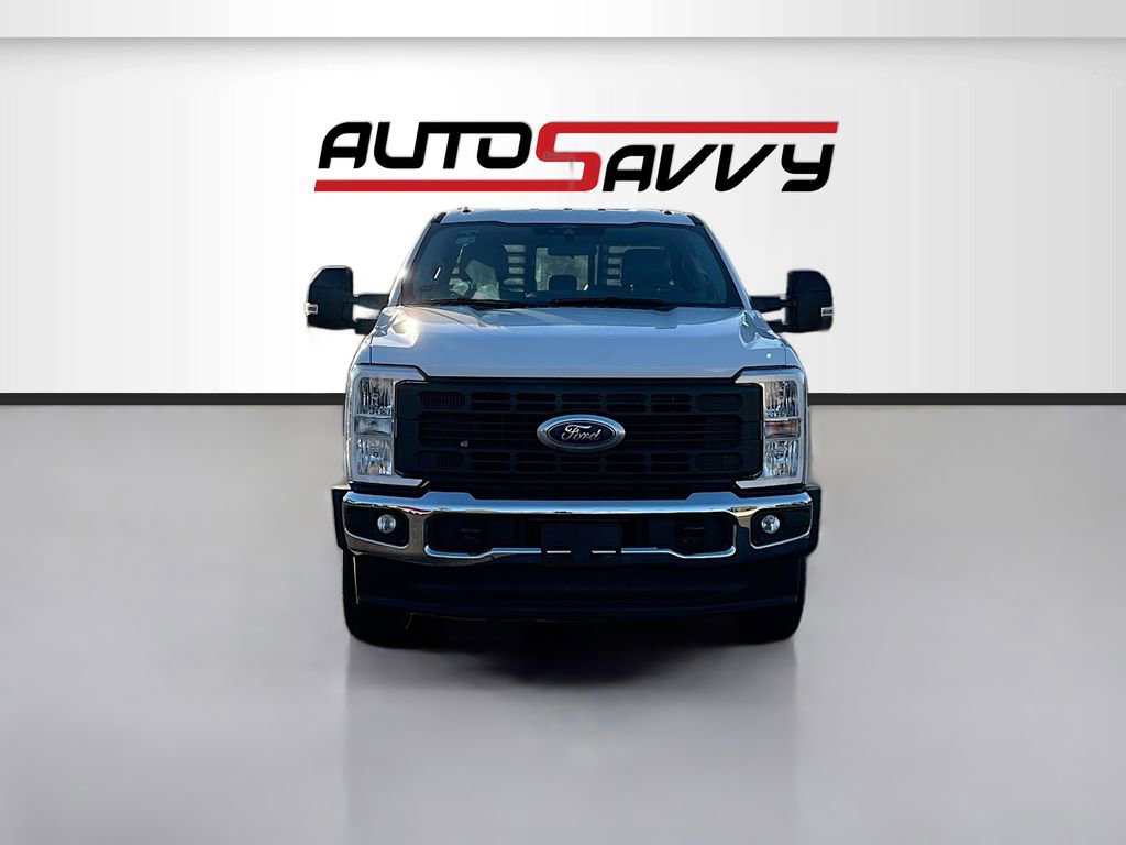 Used 2025 Ford F250 XL w/ XL Driver Assist Package image 2