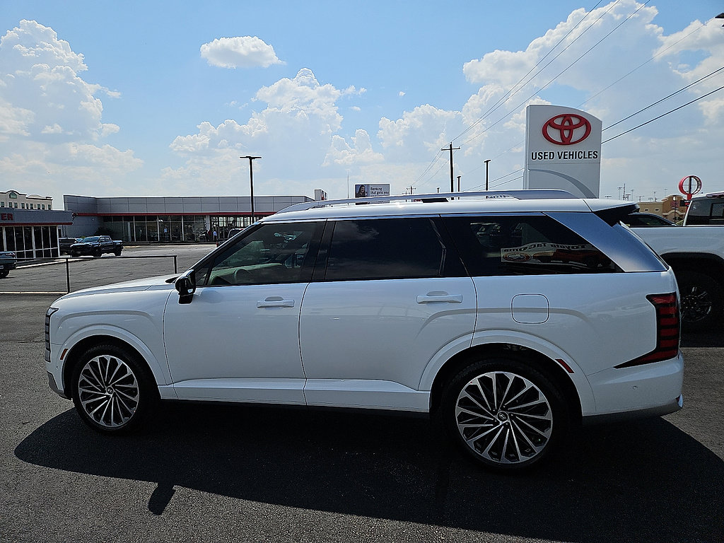 Used 2027 Hyundai Palisade Calligraphy AWD/4WD image 2