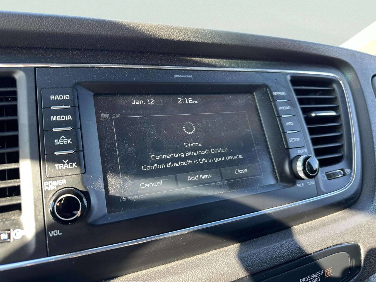 Used 2017 Kia Sedona LX w/ LX Essentials Premium Package image 35