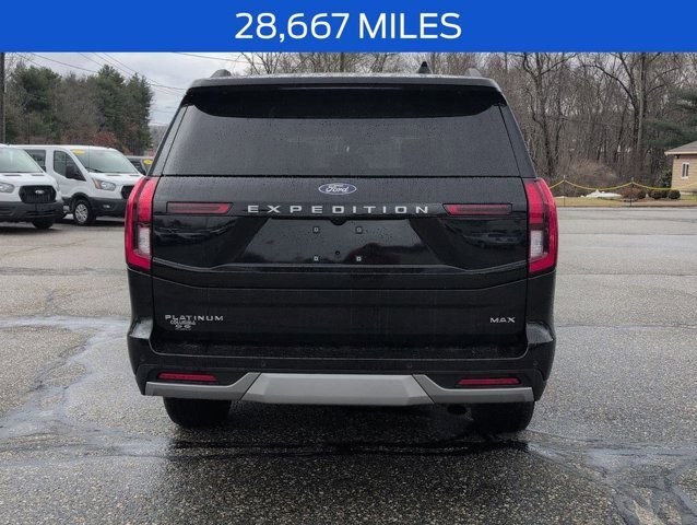 Certified 2025 Ford Expedition Max Platinum image 5