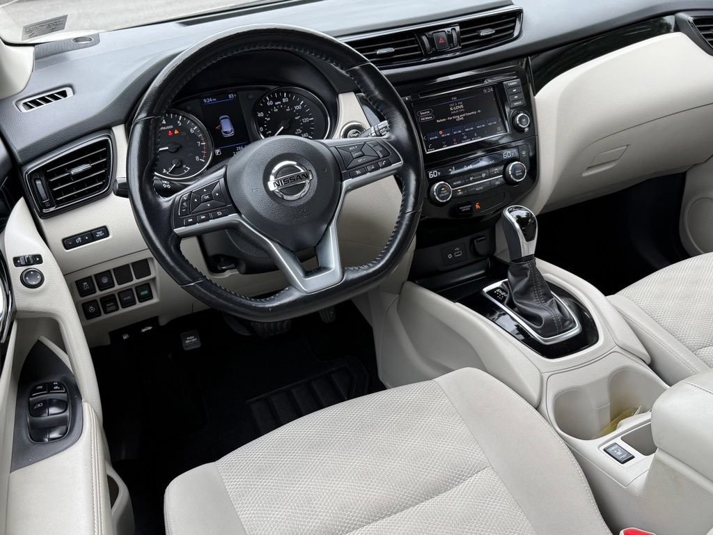 Used 2022 Nissan Rogue Sport SV AWD/4WD image 23
