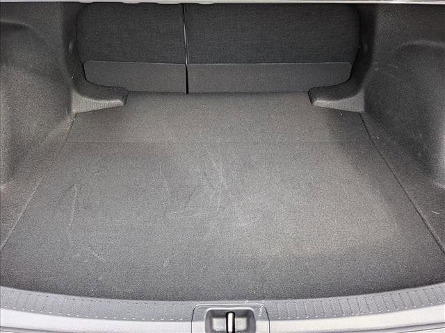 Used 2022 Toyota Corolla LE FWD image 6