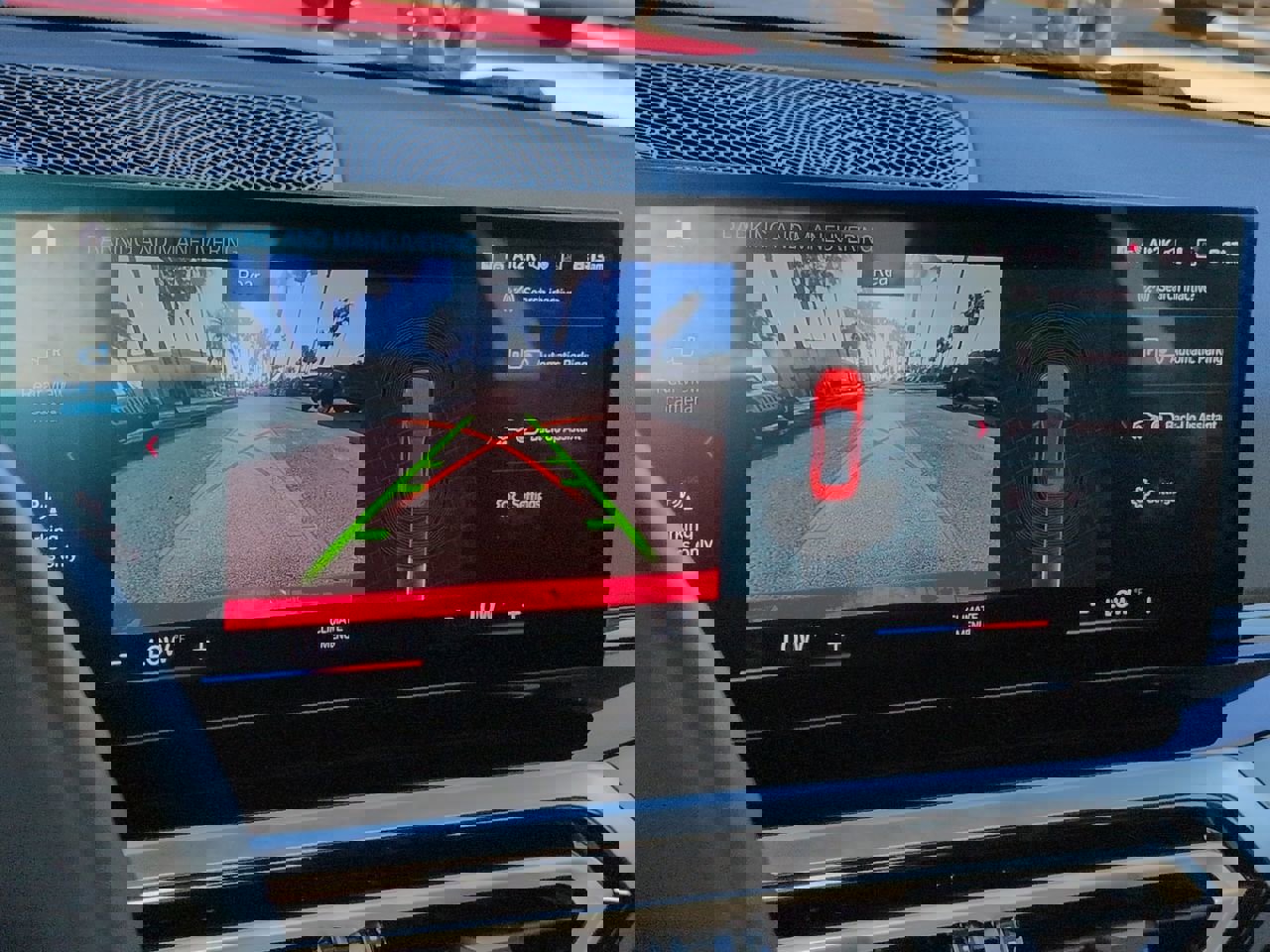 Used 2024 BMW M2 w/ Lighting Package image 19