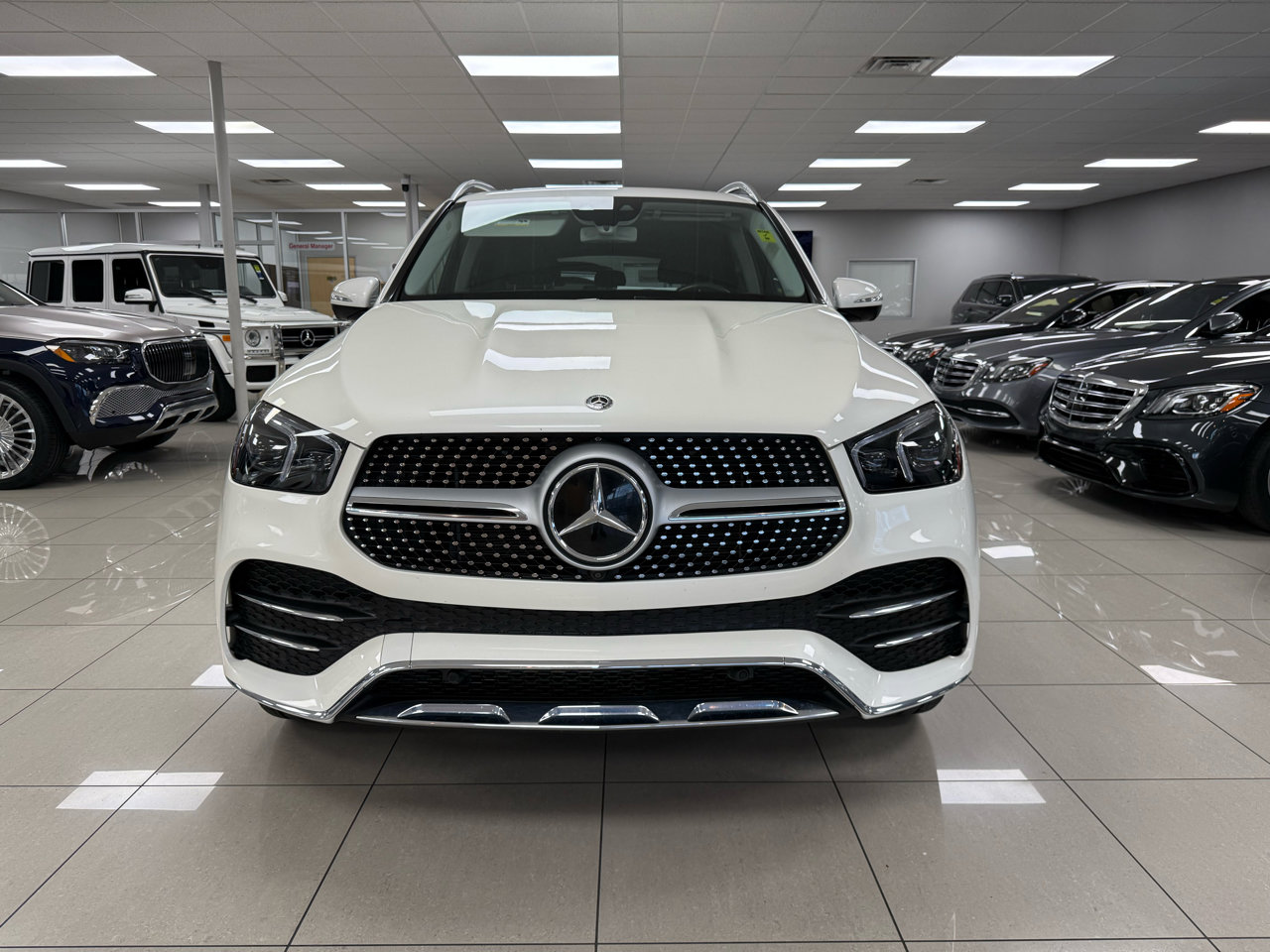Used 2020 Mercedes-Benz GLE 350 4MATIC image 4